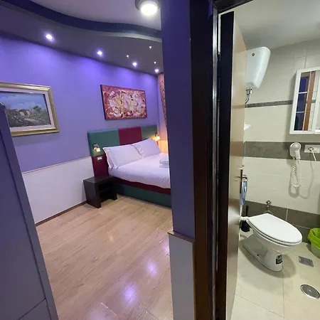 Gold House Guest house Rome