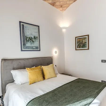 Rose Guest house
