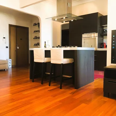 Urbanhome, Ready To Visit Rome! Apartment *