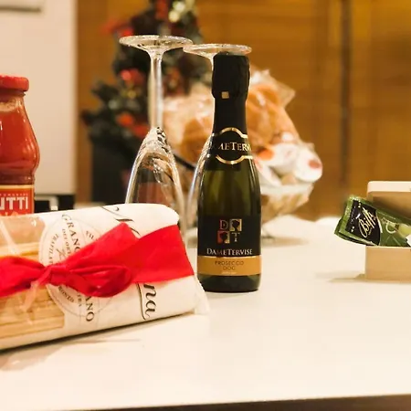 Apartment Urbanhome, Ready To Visit Rome! *