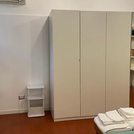 Appia Apartment