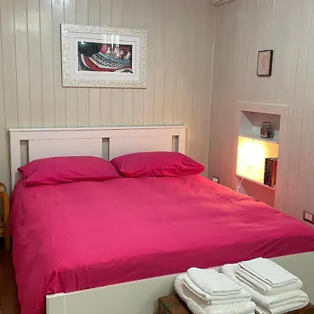 Appia Apartment