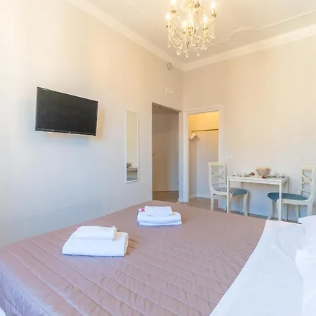 Floret San Giovanni Bed & Breakfast Rom