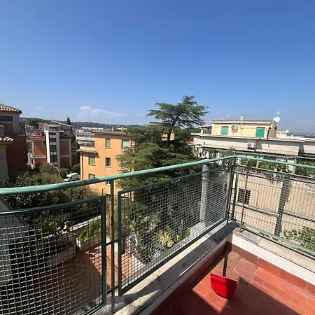 Mrbrown - Parioli A Gem With A Great View