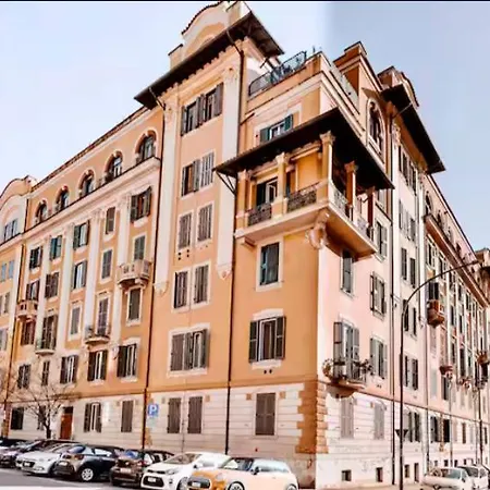 Apartment Ave