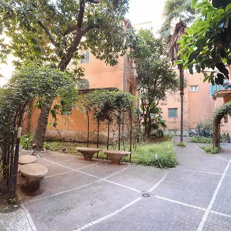 Lux San Pietro *