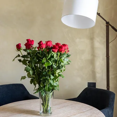 Pantheon Urbes Collection *