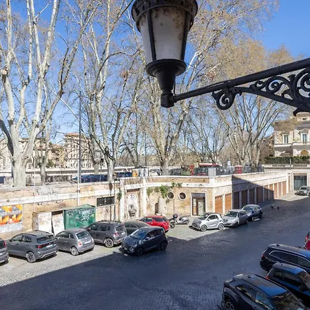 Apartment Pantheon Urbes Collection Rom