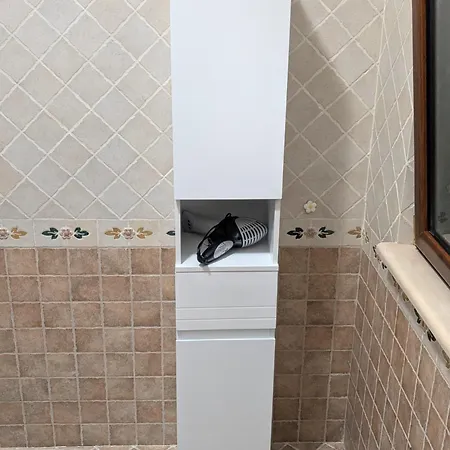 Cvr *