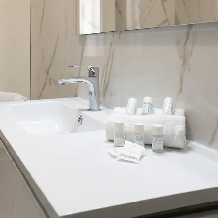 Garbatella Appartamento Moderno Relax E Comfort Apartment *