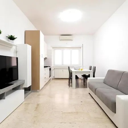 Garbatella Appartamento Moderno Relax E Comfort Apartment *