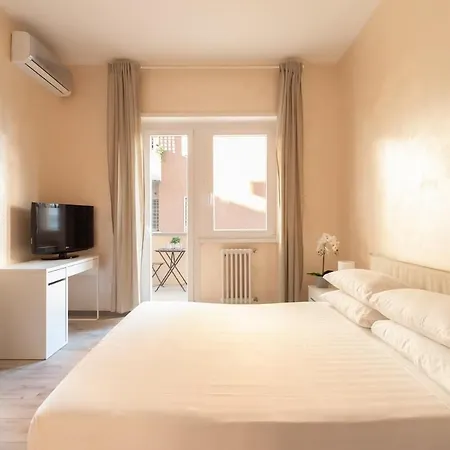 Apartment San Pietro Appartamento Luminoso E Moderno