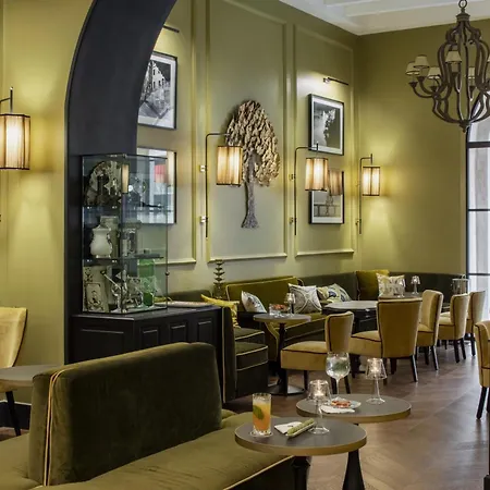 Adriano Rooftop 4* Rome