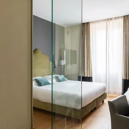 Adriano Rooftop 4* Rome