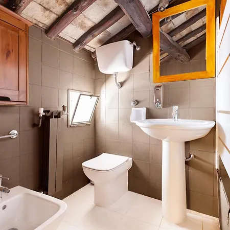 Apartment Piazza Navona Loft For 7 People *
