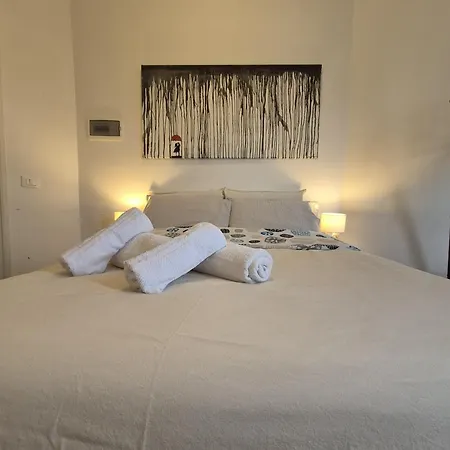 Eli's Guest house