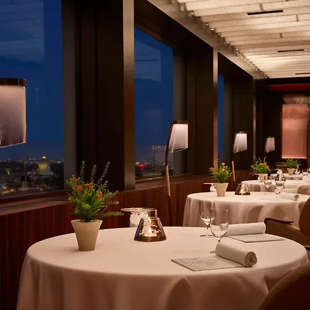 Cavalieri, A Waldorf Astoria 5* Roma