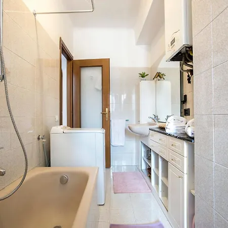 Paramount Penzion 5*
