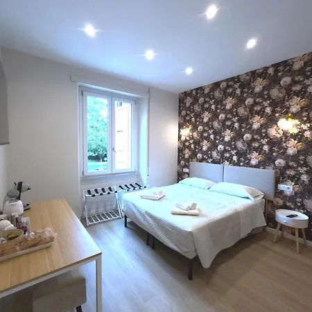 Aurelia Garden 3*