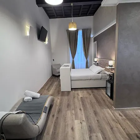 Irooms Pantheon Bed & Breakfast 4*