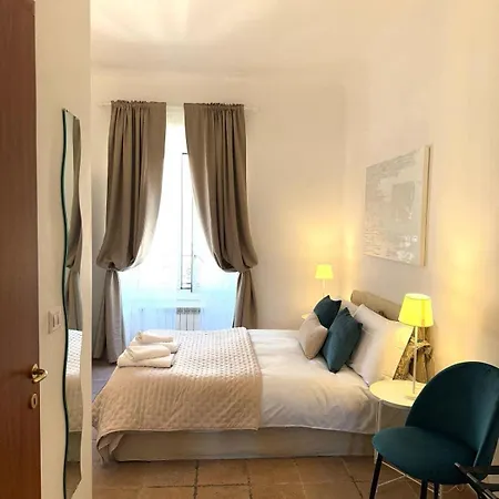 Aenea's Bed & Breakfast 4*