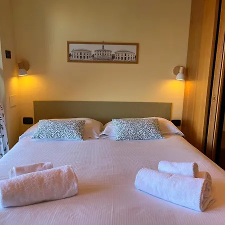 Delmirani's Book - Vatican View Apartment