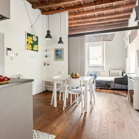 Cosy Reginella Apartment *