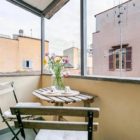 Cosy Reginella Apartment Rome