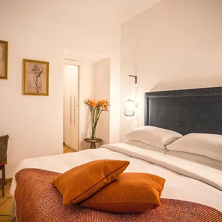 Domus Regola Luxury
