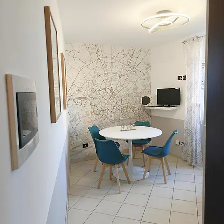 The Empire Apartmán