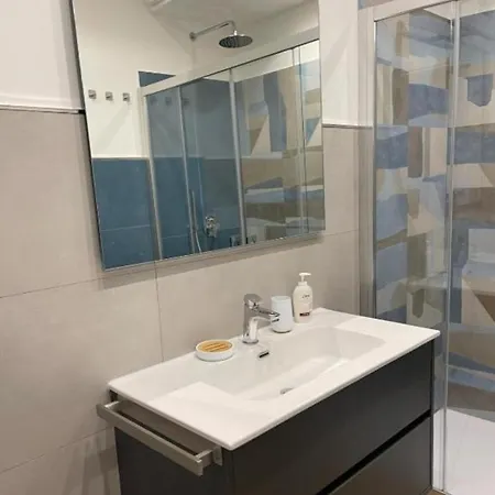 Pm 34 Viale Imperatore Guest House - 50 Mt From Metro San Paolo *