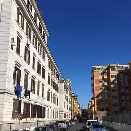 Apartment Fuer 4 Personen Ca 75 Qm In Centro Storico, Latium Und Umgebung *