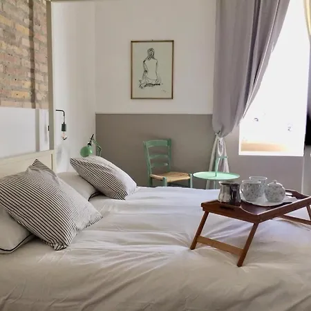 Apartment Fuer 4 Personen Ca 75 Qm In Centro Storico, Latium Und Umgebung Rome