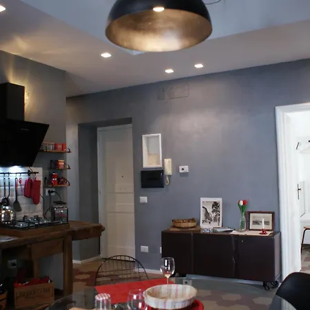 Apartment Fuer 4 Personen Ca 75 Qm In Centro Storico, Latium Und Umgebung Rome