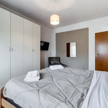 Apartment Cozy Boho-style Near Metro A *