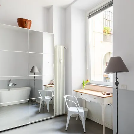 Apartment Trastevere Modern 4br 4baths, Wifi, Ac, Custom Kitchen, Living Rome