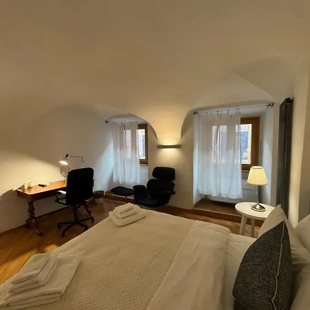 New! Renovated In Ancient Rom