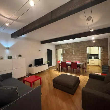 New! Renovated In Ancient