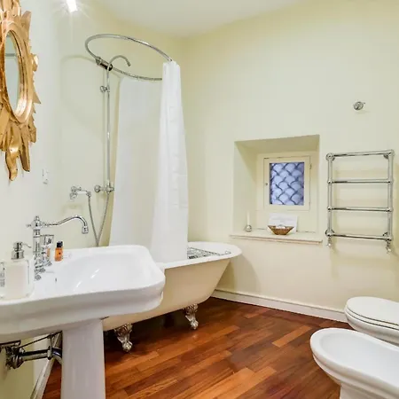 House Belle Arti - Nel Cuore Di Holiday home *