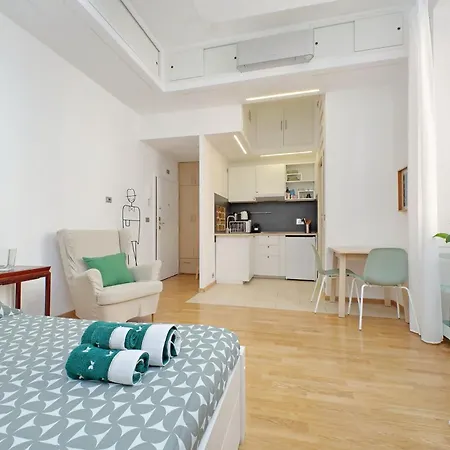Delizioso Loft All'esquilino Appartement