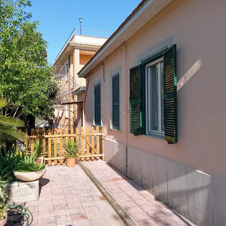 Antico Gelso Holiday home Rome