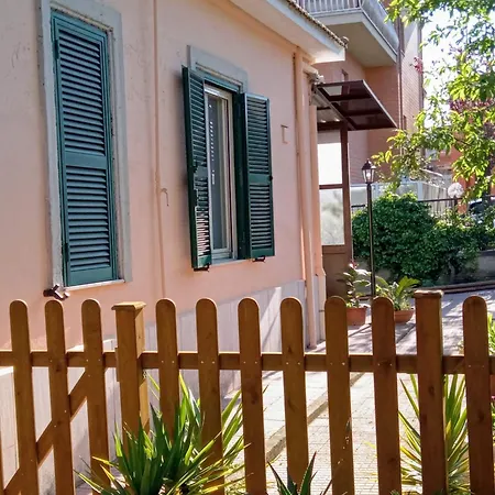 Holiday home Antico Gelso *