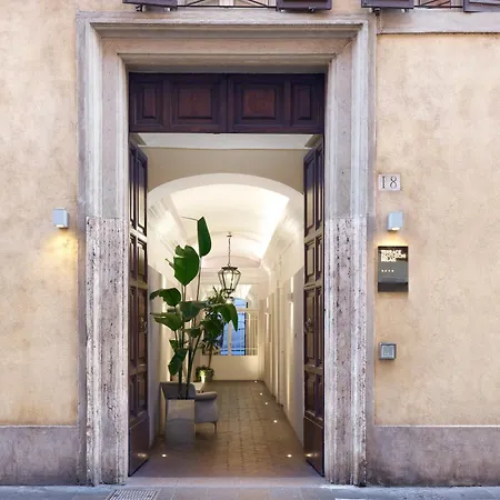 Terrace Pantheon Relais Hotel