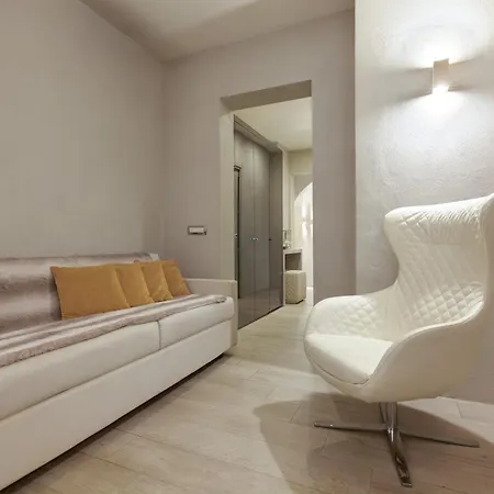 Terrace Pantheon Relais 4*