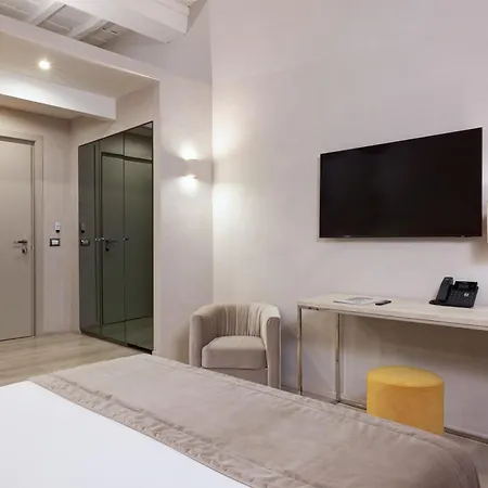 Terrace Pantheon Relais Hotel Rome