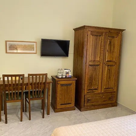 Laocoonte 3* Rome