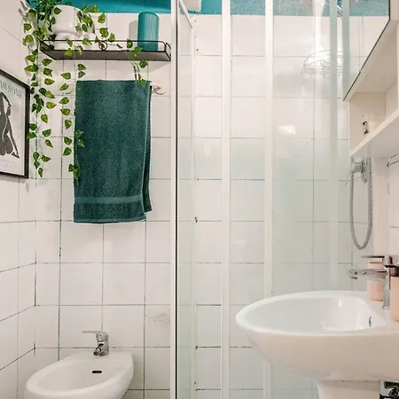 Ltpanella Rose Flat Apartment