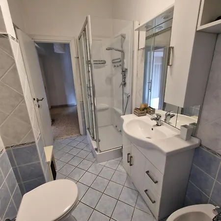Da Nonna Santa Apartment Rome