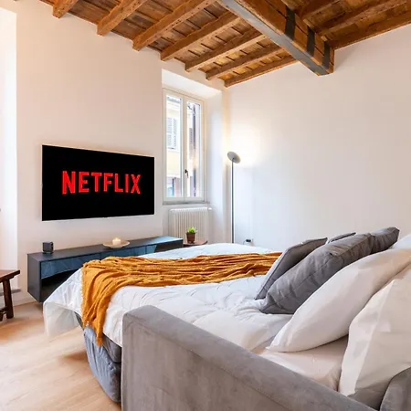 Appartamento Sotto Al Letto Del Papa - Borgo Pio - Vaticano Roma