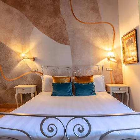 Le Clarisse Hotel